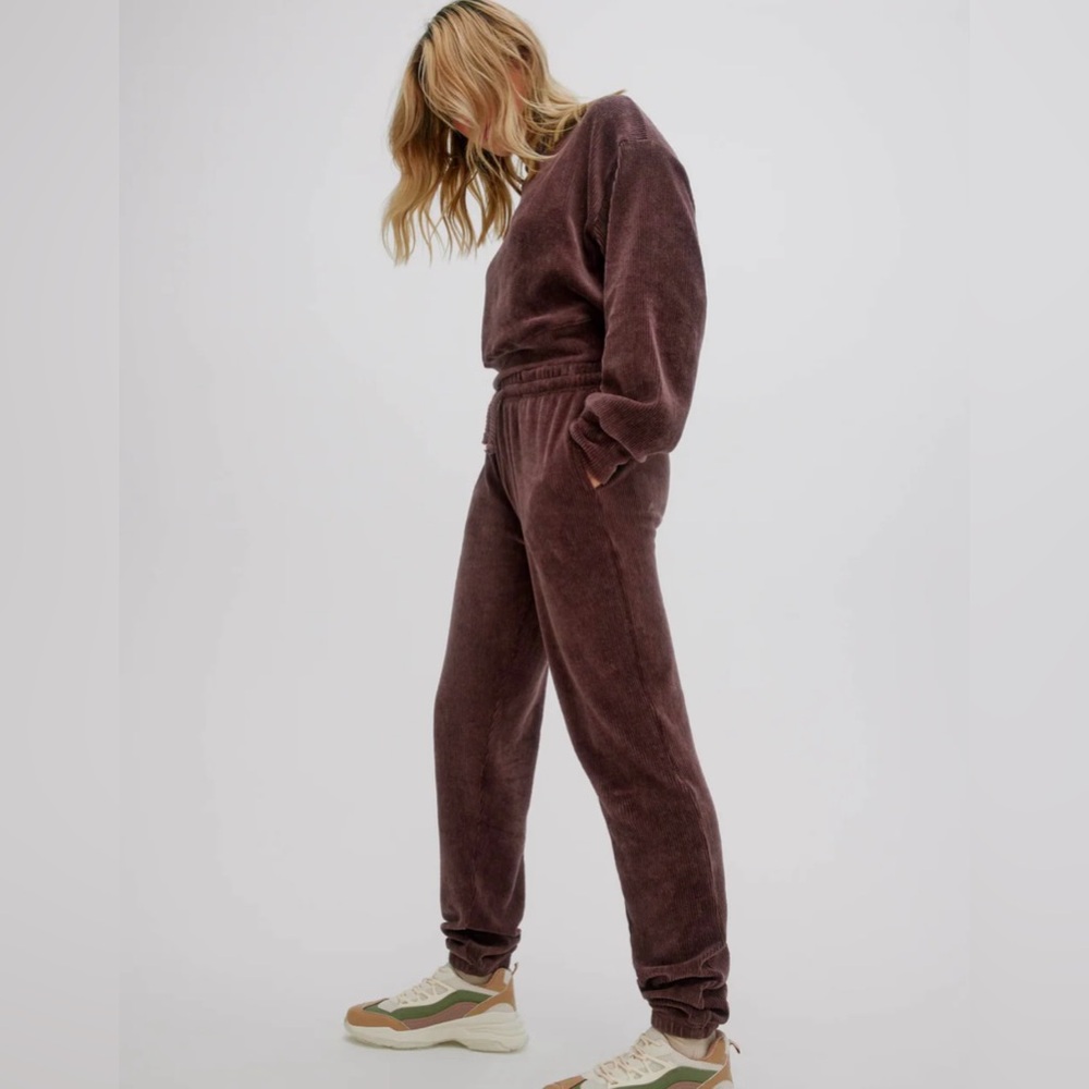 Corduroy velour sweat suit eggplant sz small